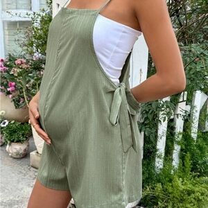 SHEIN Olive Green Sleeveless Maternity Jumpsuit